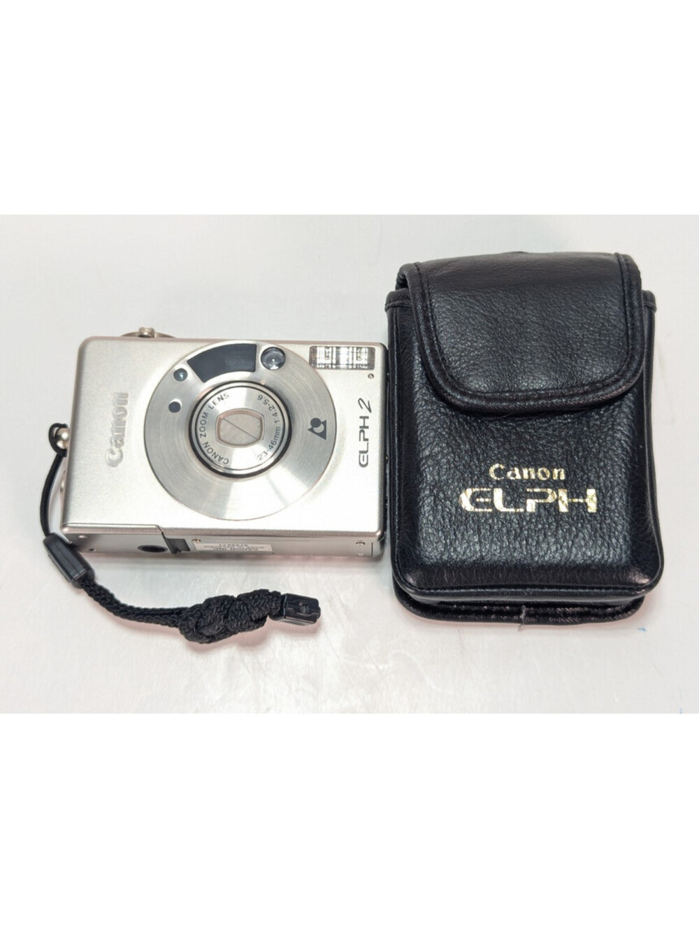 Canon Elph 2 Digital Film Camera Case & Battery Works Not Film Tested